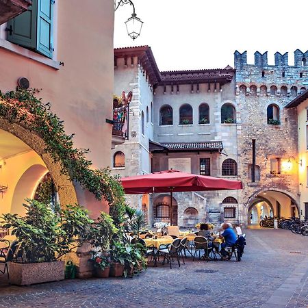 Appartamento Centro Storico Riva 2 Esterno foto