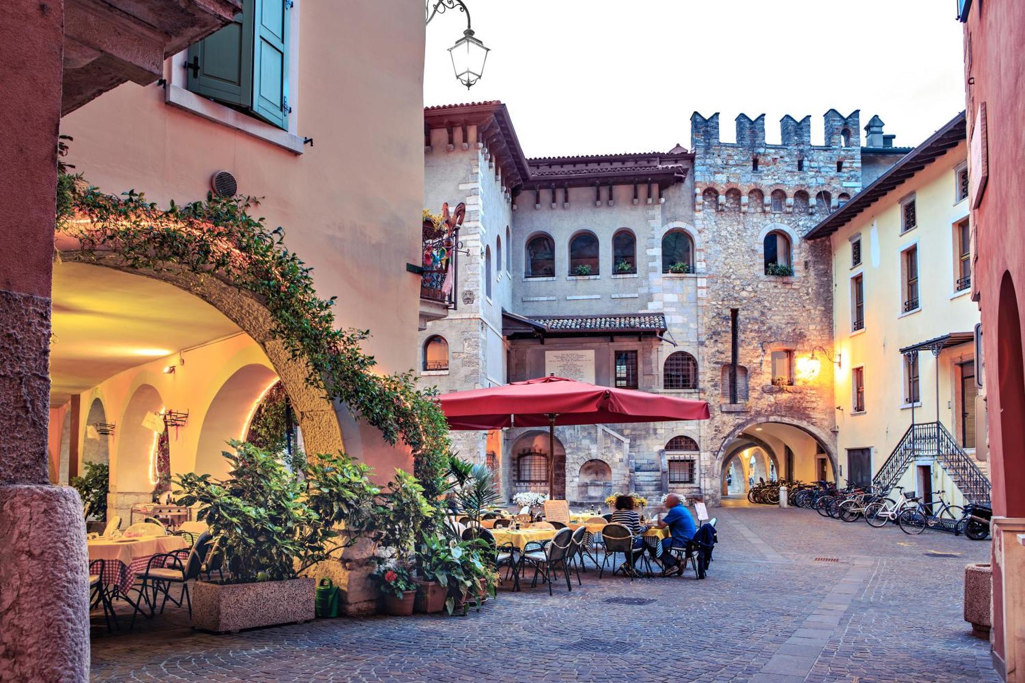 Appartamento Centro Storico Riva 2 Esterno foto
